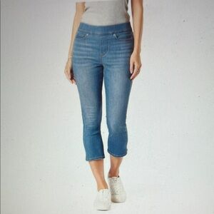 Signature by Levi Strauss Light Blue Ankle Jeans - Size 4/W27